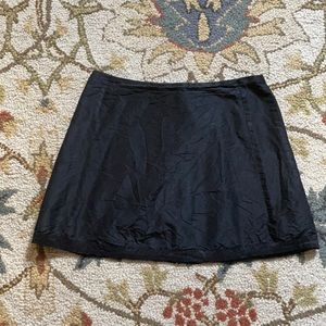 J. Crew 100% Raw Silk Black Skirt  Sz 4